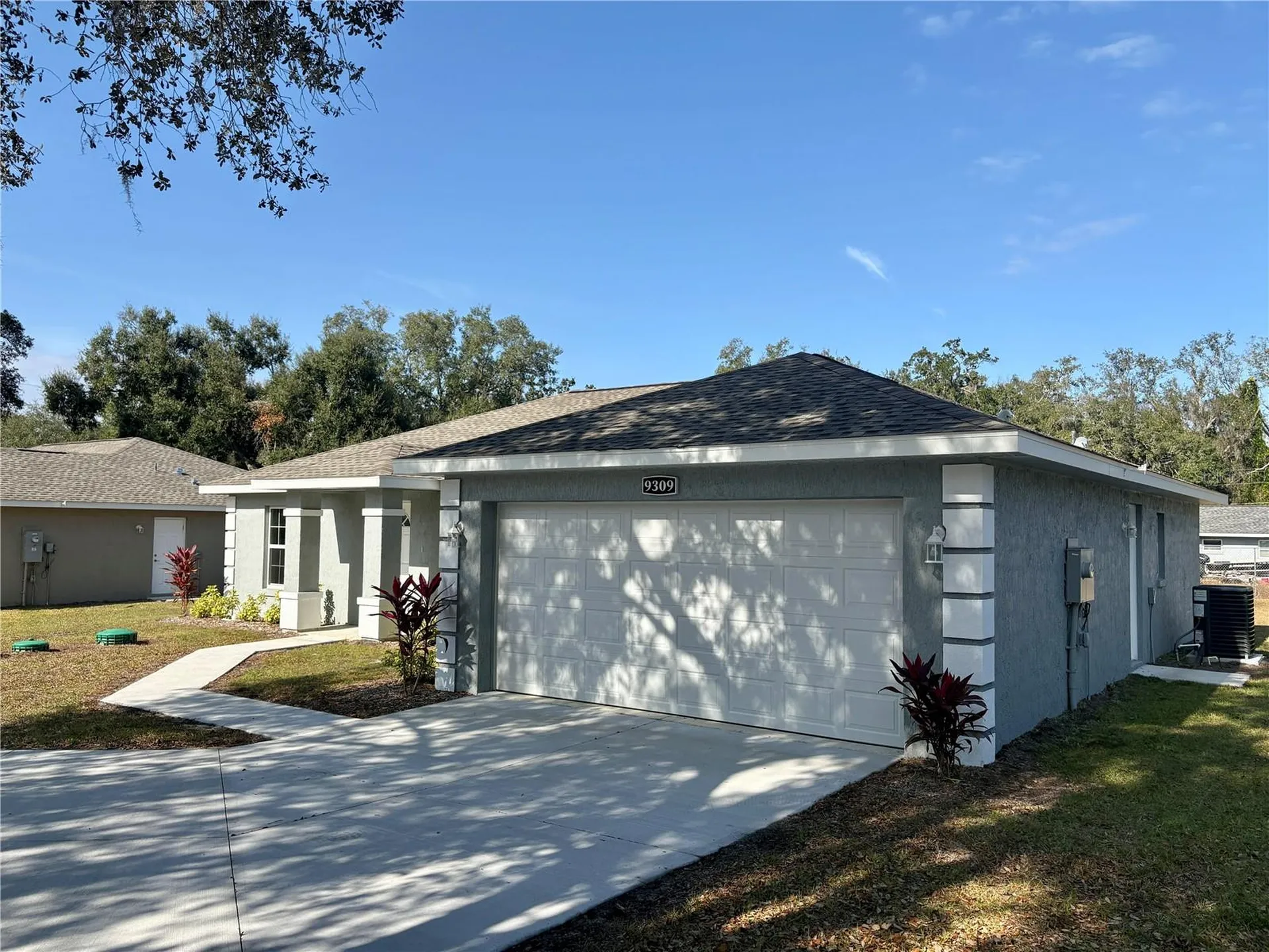 9309 SE Highway 42 Summerfield FL 34491