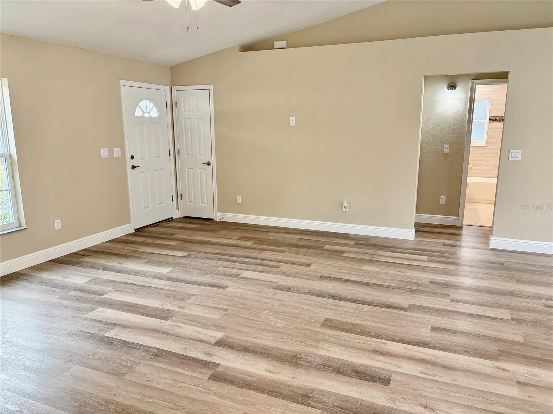 9309 SE Highway 42 Summerfield FL 34491