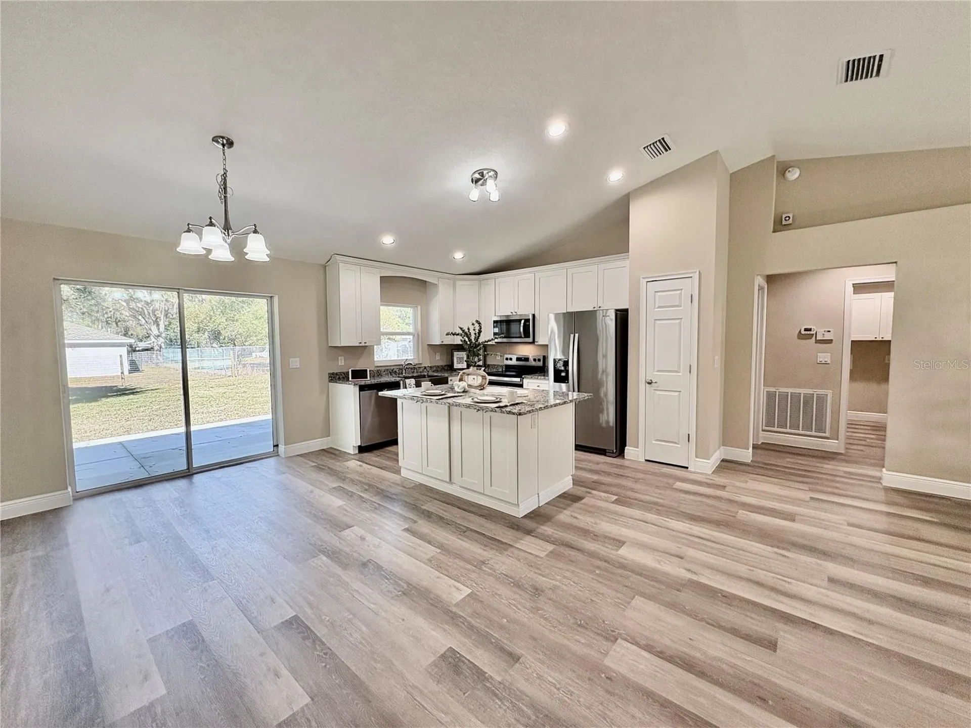 9309 SE Highway 42 Summerfield FL 34491