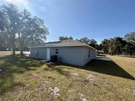 9309 SE Highway 42 Summerfield FL 34491