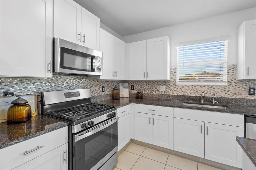 4016 86th Street E Palmetto FL 34221