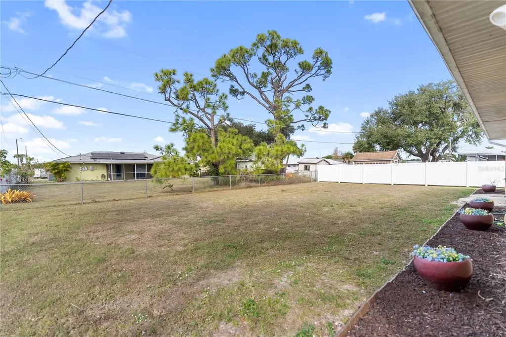 750 Kellstadt Street NW Port Charlotte FL 33952
