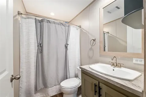 14755 SE 180th Street Weirsdale FL 32195