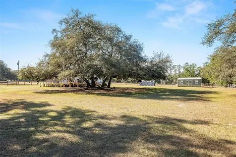 14755 SE 180th Street Weirsdale FL 32195