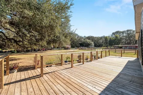 14755 SE 180th Street Weirsdale FL 32195