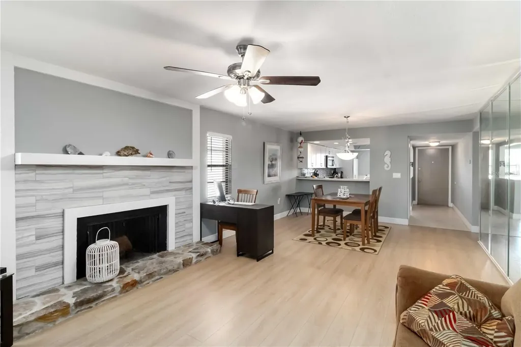 118 Lakeview Way Oldsmar FL 34677