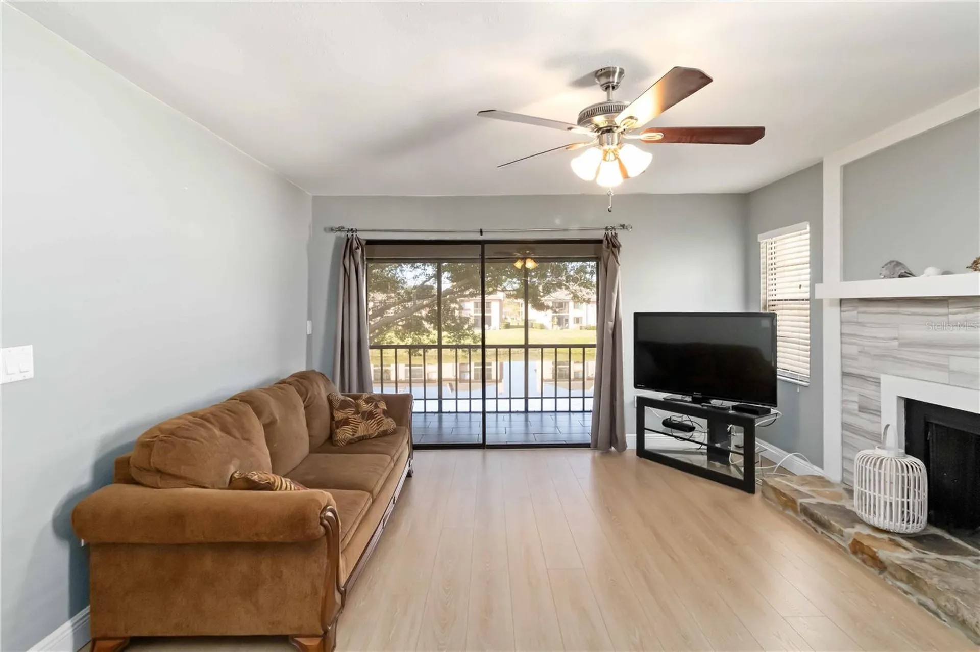 118 Lakeview Way Oldsmar FL 34677