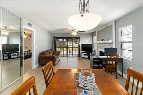118 Lakeview Way Oldsmar FL 34677