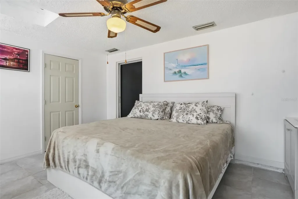 13630 Garris Drive Hudson FL 34667