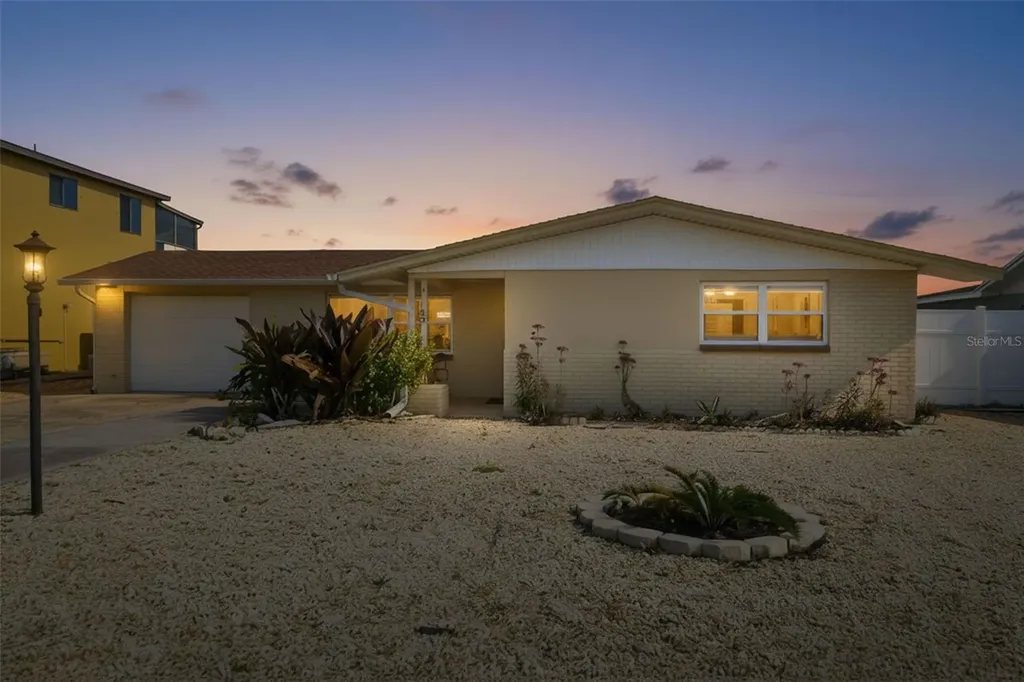 13630 Garris Drive Hudson FL 34667