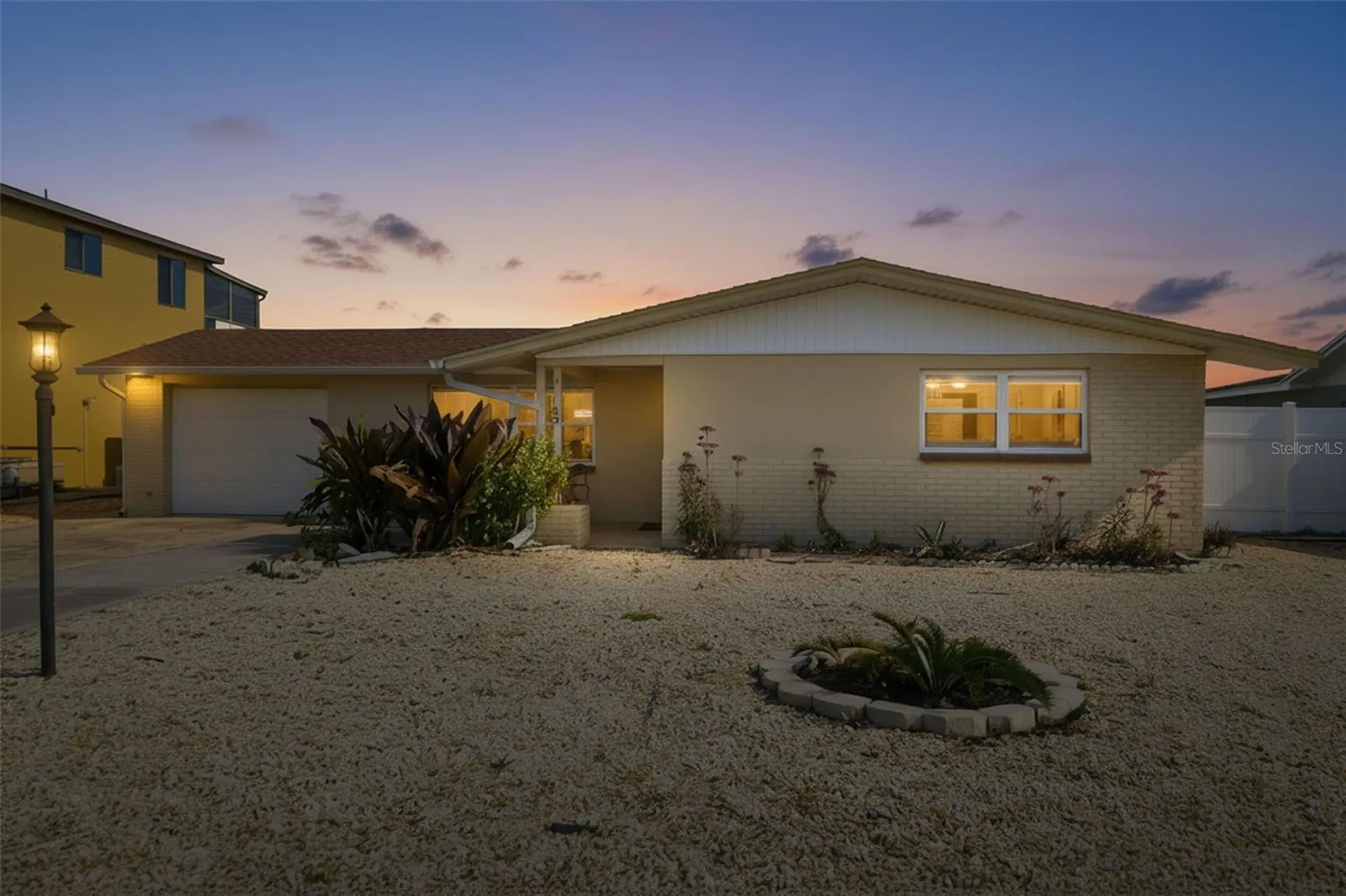 13630 Garris Drive Hudson FL 34667