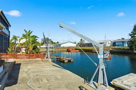 13630 Garris Drive Hudson FL 34667