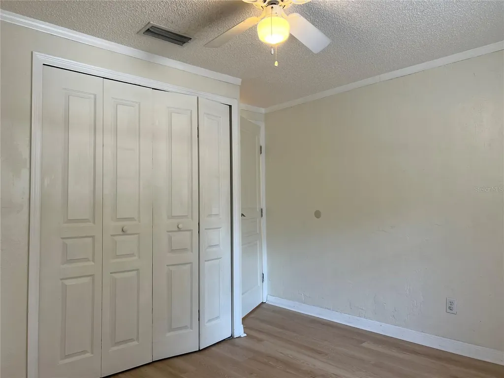 2490 SW 14th Drive Gainesville FL 32608