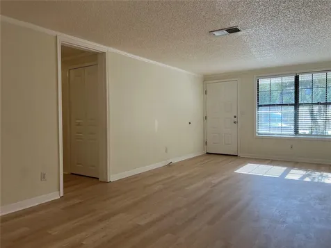 2490 SW 14th Drive Gainesville FL 32608