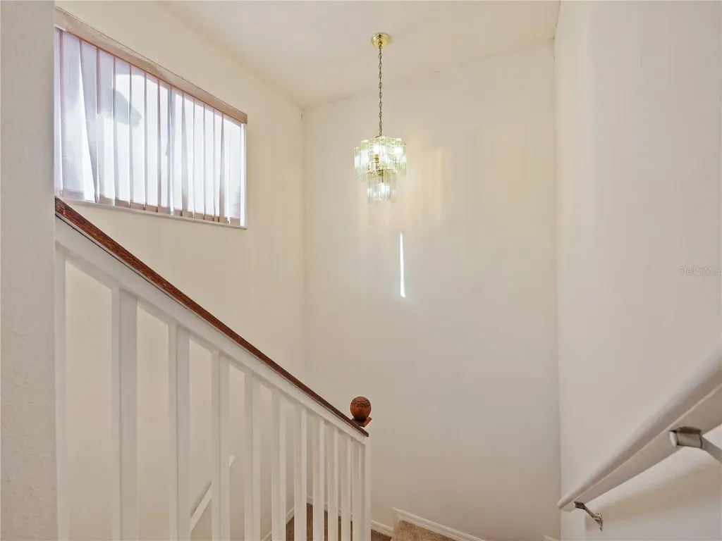 175 Crown Point Circle Longwood FL 32779