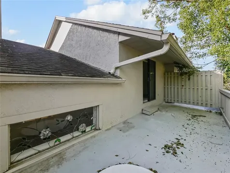 175 Crown Point Circle Longwood FL 32779