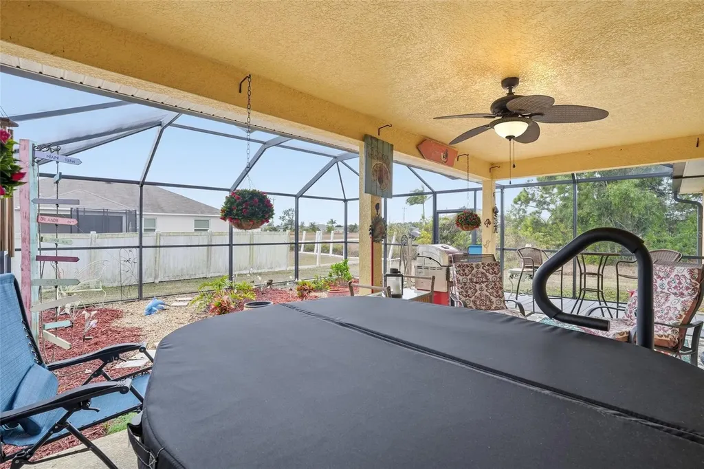 1006 NE 33rd Street Cape Coral FL 33909