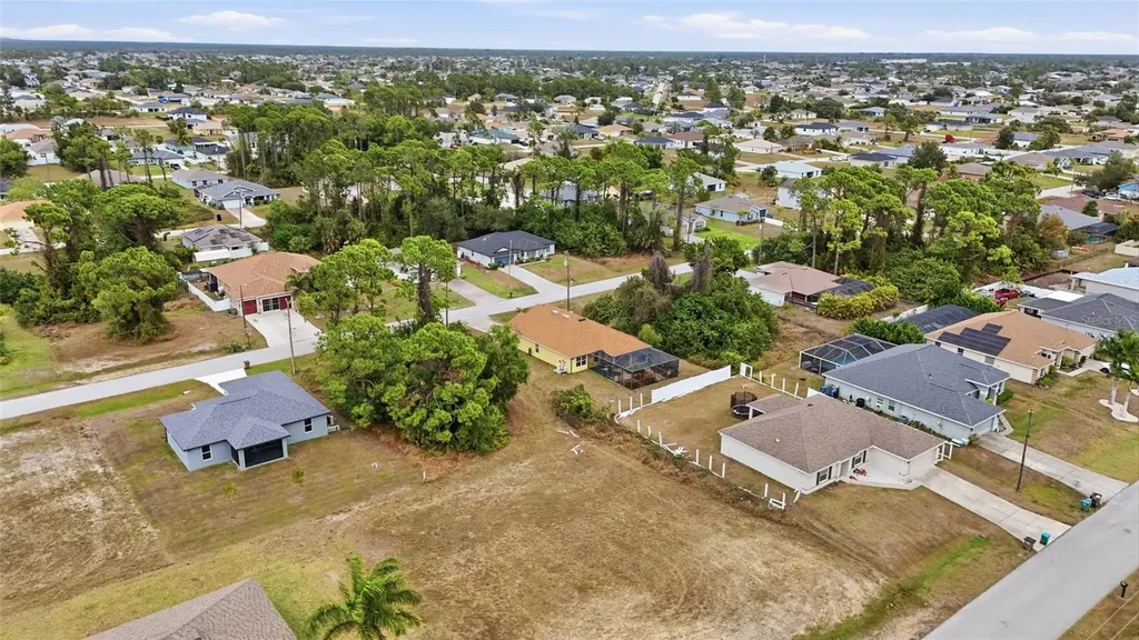 1006 NE 33rd Street Cape Coral FL 33909
