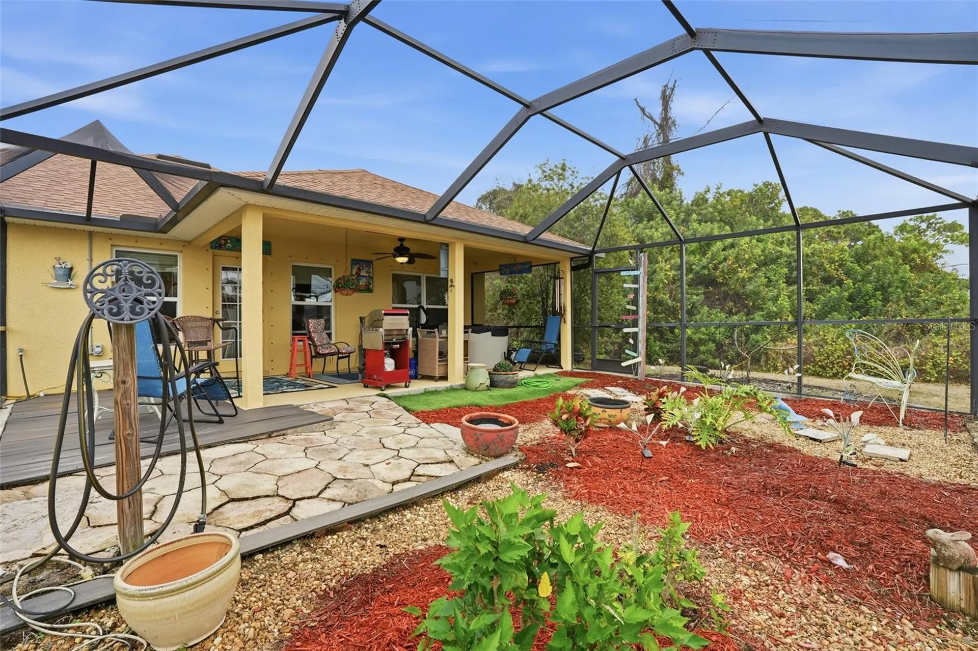 1006 NE 33rd Street Cape Coral FL 33909