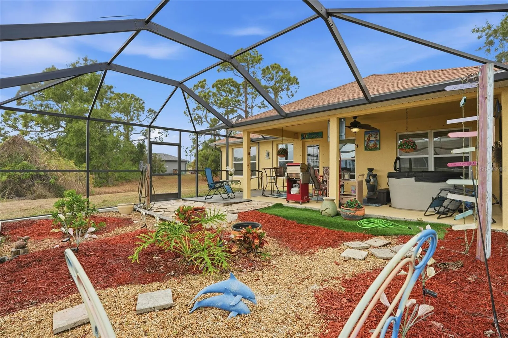 1006 NE 33rd Street Cape Coral FL 33909