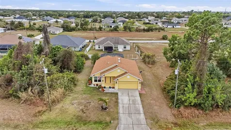 1006 NE 33rd Street Cape Coral FL 33909