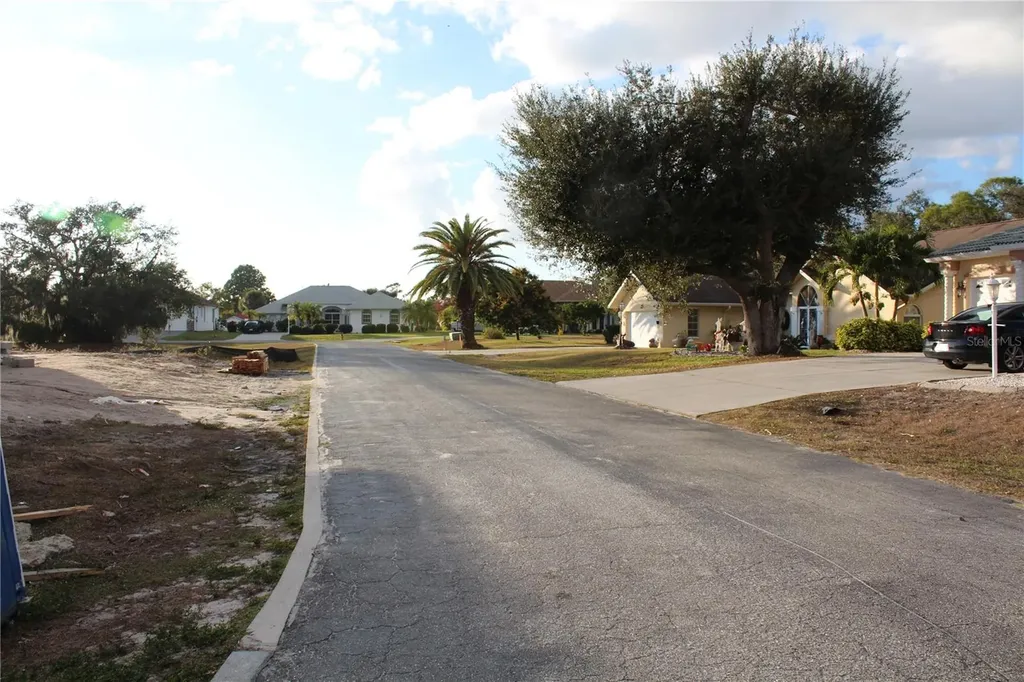 2250 Stonegate Circle Port Charlotte FL 33948