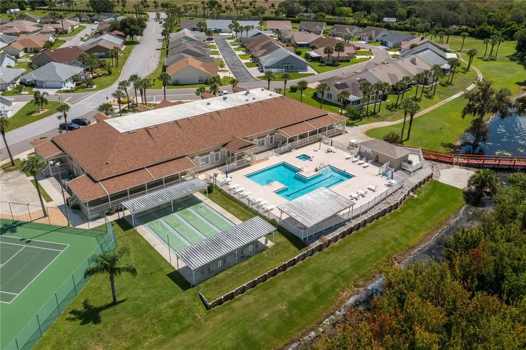 656 Sweetwater Way Haines City FL 33844