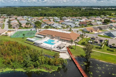 656 Sweetwater Way Haines City FL 33844