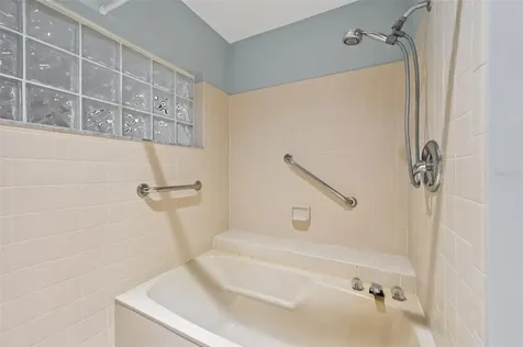 227 Southampton Drive Venice FL 34293