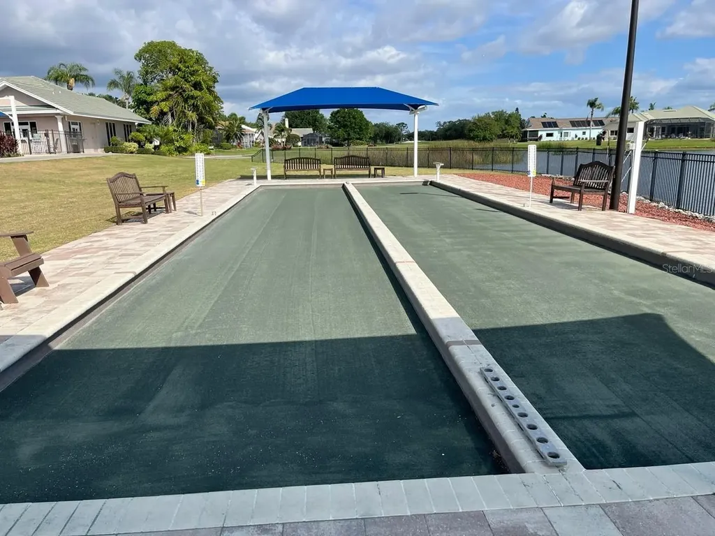 6713 Stone River Road Bradenton FL 34203