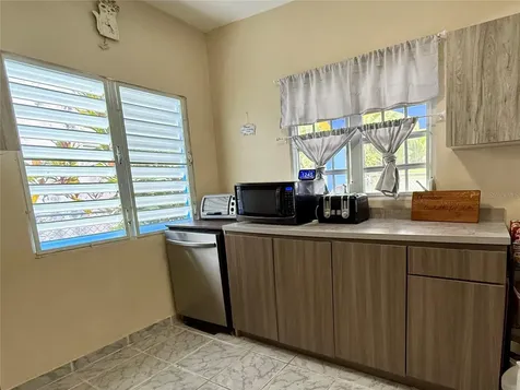 122 Calle Pomarrosa Fajardo PR 00738