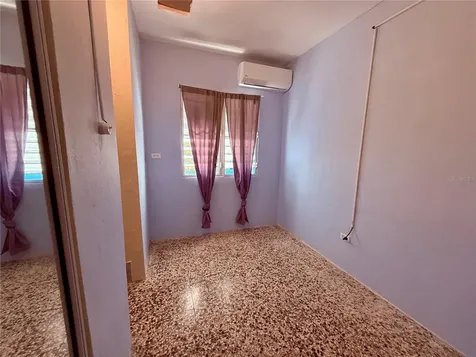 122 Calle Pomarrosa Fajardo PR 00738