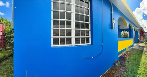 122 Calle Pomarrosa Fajardo PR 00738