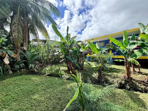 122 Calle Pomarrosa Fajardo PR 00738