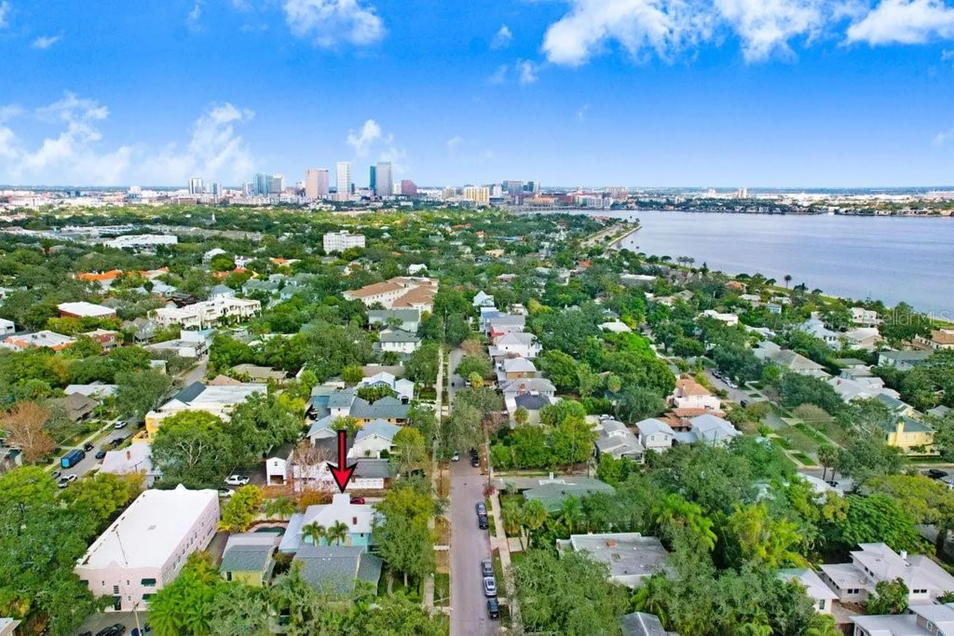 1801 W Hills Avenue Tampa FL 33606