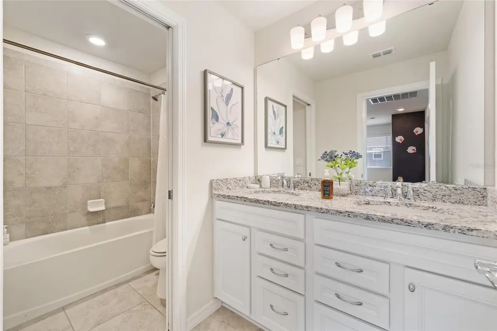 4250 Lana Avenue Davenport FL 33897