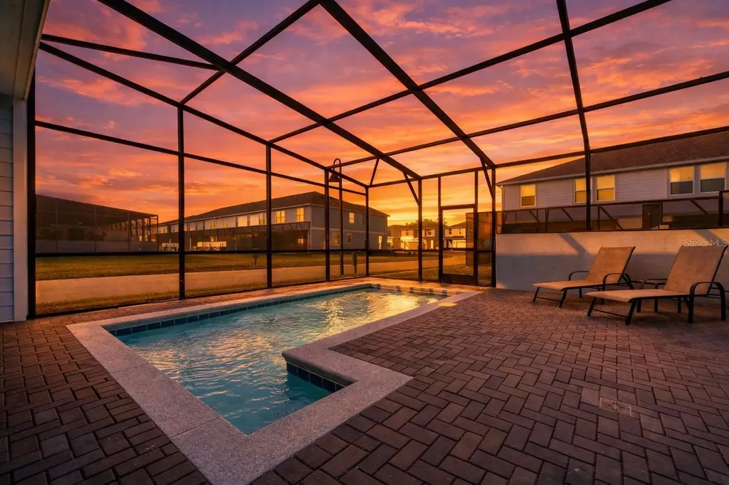 4250 Lana Avenue Davenport FL 33897