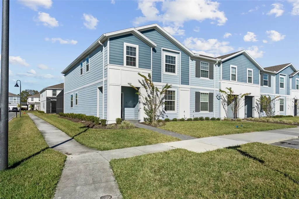 4250 Lana Avenue Davenport FL 33897