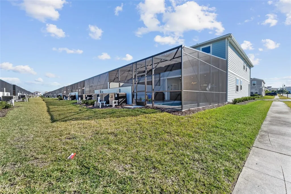 4250 Lana Avenue Davenport FL 33897