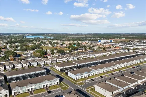 4250 Lana Avenue Davenport FL 33897