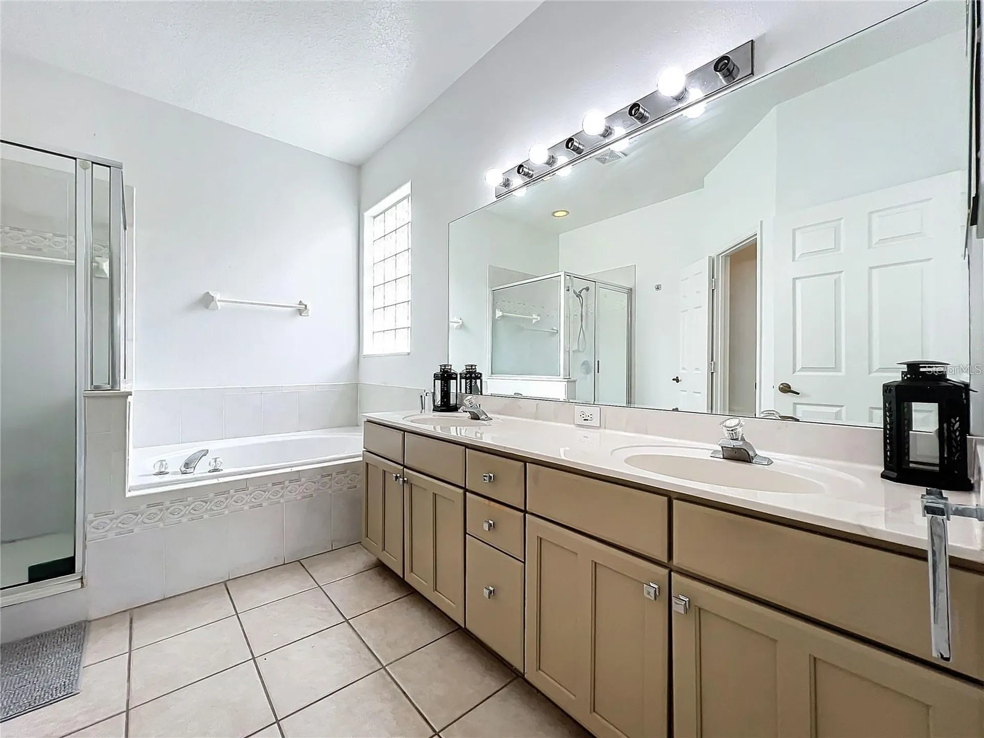 5356 Watervista Drive Orlando FL 32821