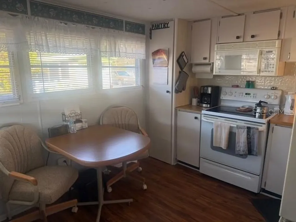 420 49th Street E Palmetto FL 34221