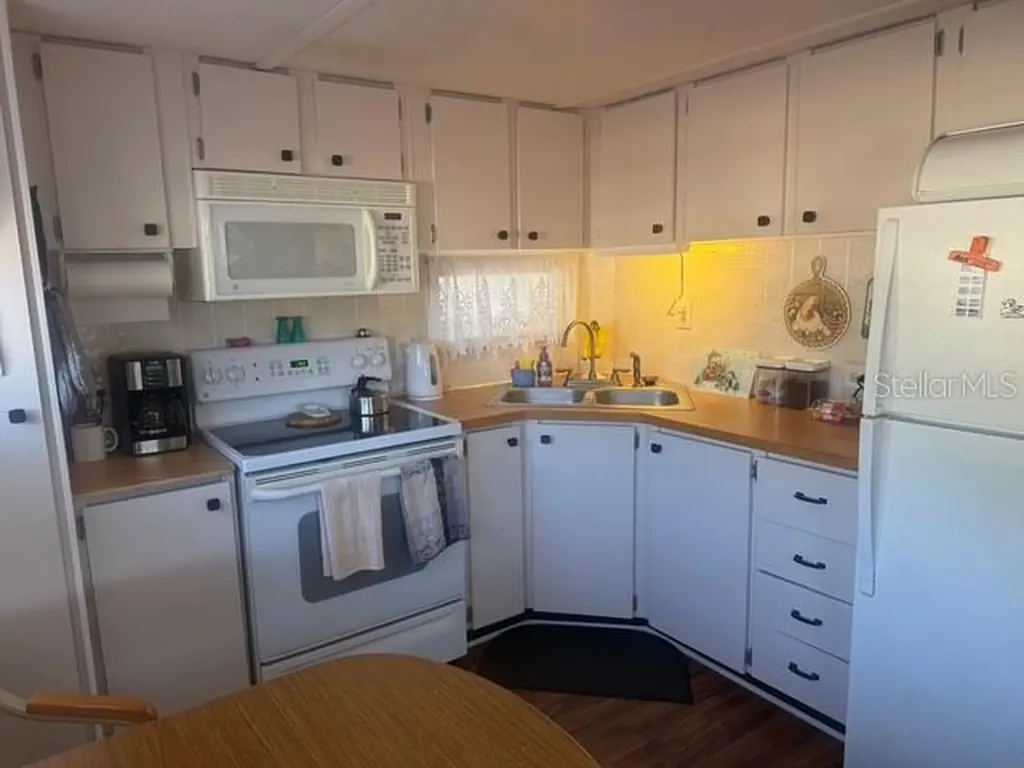 420 49th Street E Palmetto FL 34221