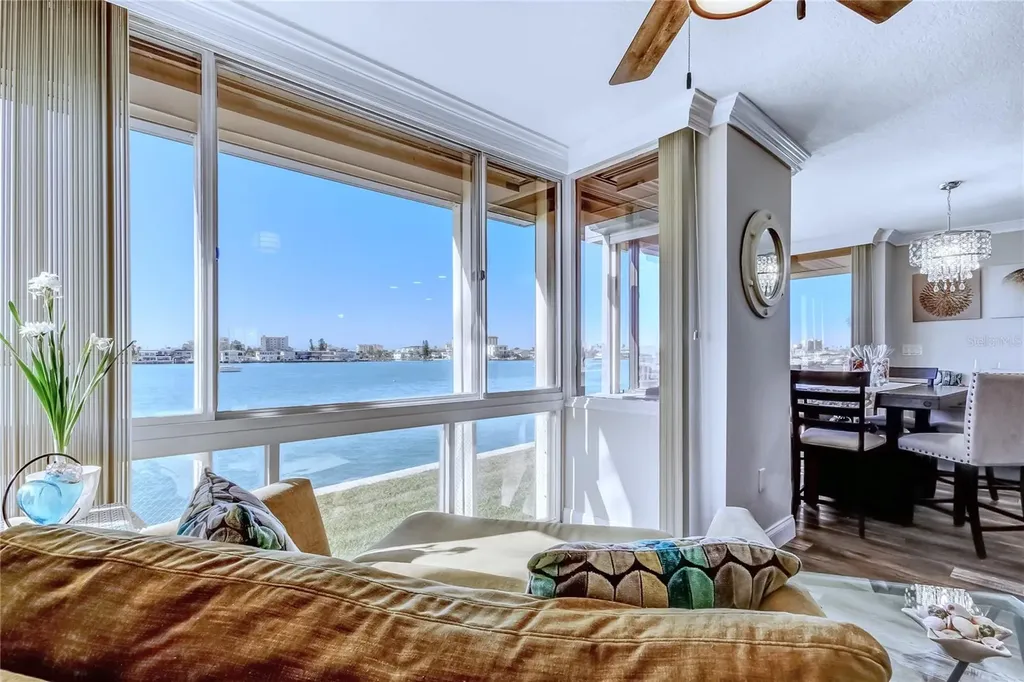 644 Island Way Clearwater Beach FL 33767
