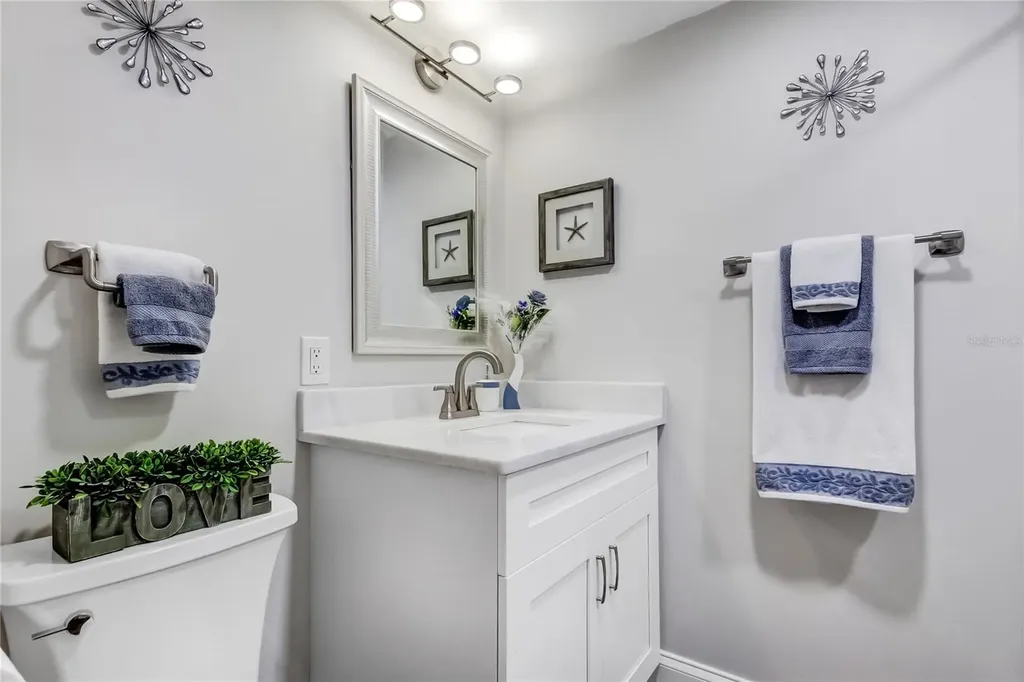 644 Island Way Clearwater Beach FL 33767