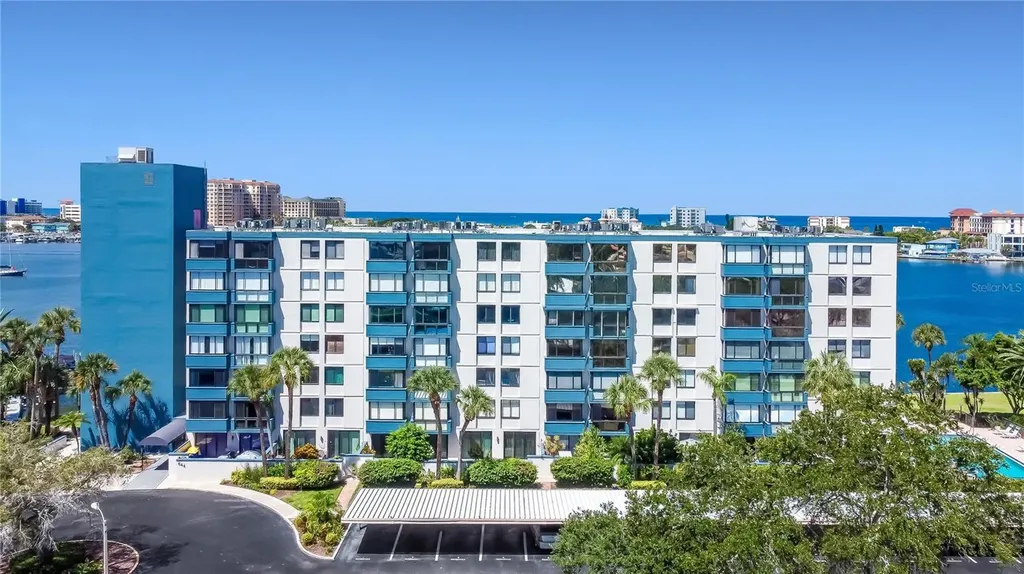 644 Island Way Clearwater Beach FL 33767