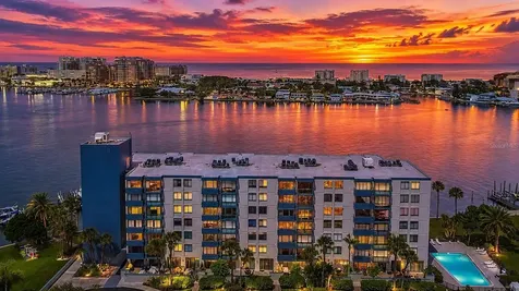 644 Island Way Clearwater Beach FL 33767
