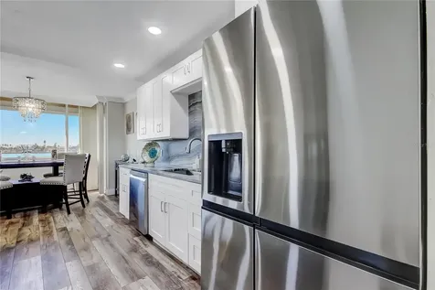 644 Island Way Clearwater Beach FL 33767