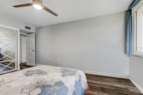 644 Island Way Clearwater Beach FL 33767