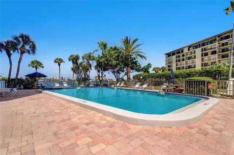 644 Island Way Clearwater Beach FL 33767